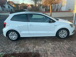 Weiß Gebraucht 2014 VW Polo Kleinwagen | 6.950 € (Fairer Preis)
