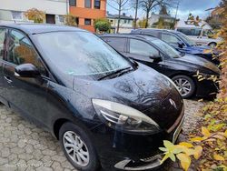 Schwarz Gebraucht 2012 Renault Scénic III Expression Van / Kleinbus | 3.000 € (Superpreis)