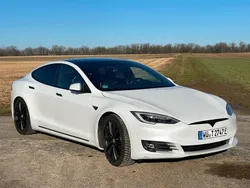 Weiß Gebraucht 2017 Tesla Model S Limousine | 30.000 € (Fairer Preis)