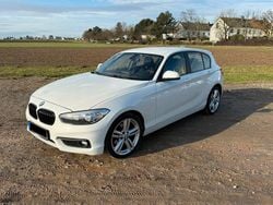 Weiß Gebraucht 2017 BMW 120 Advantage Kleinwagen | 16.000 € (Superpreis)