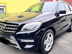 Schwarz Gebraucht 2012 Mercedes ML350 AMG line SUV | 16.700 € (Superpreis)