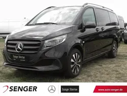 Schwarz Gebraucht 2024 Mercedes Vito Van / Kleinbus | 55.750 €