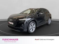Schwarz Gebraucht 2022 Audi Q4 e-tron Ambiente SUV | 31.990 € (Superpreis)