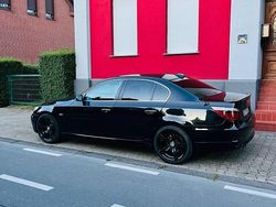 Schwarz Gebraucht 2008 BMW 530 Limousine | 3.500 € (Superpreis)