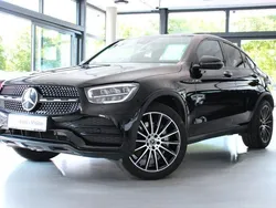 Schwarz Gebraucht 2021 Mercedes GLC220 AMG line Coupé | 49.700 € (Etwas zu teuer)
