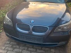 Grau Gebraucht 2007 BMW 530 Kombi | 3.000 € (Fairer Preis)