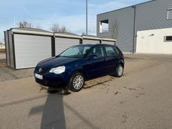 Blau Gebraucht 2005 VW Polo Kleinwagen | 2.100 € (Guter Preis)
