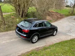 Schwarz Gebraucht 2014 Audi Q3 SUV | 12.500 € (Fairer Preis)