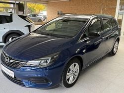 Blau Gebraucht 2020 Opel Astra Kombi | 12.950 € (Fairer Preis)