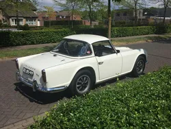 Weiß Gebraucht 1963 Triumph TR4 Cabrio | 37.900 €