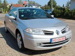 Silber Gebraucht 2006 Renault Mégane Cabriolet Dynamique Cabrio | 1.980 € (Guter Preis)