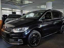 Deep black Gebraucht 2019 VW Touran Highline Van / Kleinbus | 25.990 € (Fairer Preis)