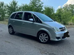 Grau Gebraucht 2006 Opel Meriva Van / Kleinbus | 1.150 € (Superpreis)