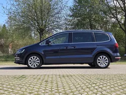 Blau Gebraucht 2015 VW Sharan Van / Kleinbus | 19.200 € (Etwas zu teuer)