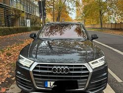 Grau Gebraucht 2017 Audi Q5 Sport SUV | 23.000 € (Fairer Preis)