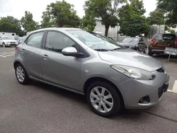Schwarz Gebraucht 2010 Mazda 2 Active Limousine | 2.900 € (Guter Preis)