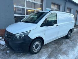 Weiß Gebraucht 2018 Mercedes Vito Van | 8.800 €