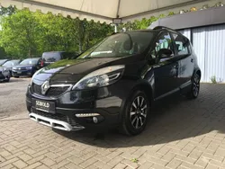 Schwarz Gebraucht 2014 Renault Scénic III Initiale Paris Van / Kleinbus | 8.680 € (Etwas zu teuer)