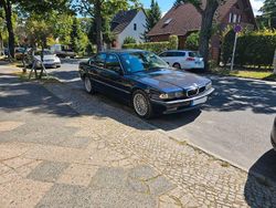 Blau Gebraucht 1999 BMW 740 Limousine | 16.999 € (Fairer Preis)