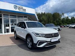 Pure white Gebraucht 2023 VW Tiguan Allspace Move SUV | 31.890 € (Fairer Preis)