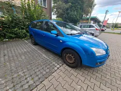 Blau Gebraucht 2007 Ford Focus Kombi | 500 € (Superpreis)