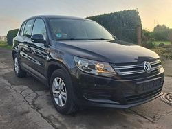Schwarz Gebraucht 2014 VW Tiguan SUV | 10.499 € (Guter Preis)