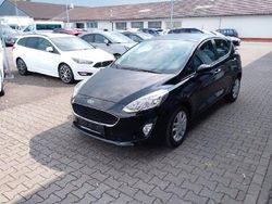 Iridiumschwarz metallic Gebraucht 2018 Ford Fiesta Cool & Connect Kleinwagen | 11.495 € (Etwas zu teuer)