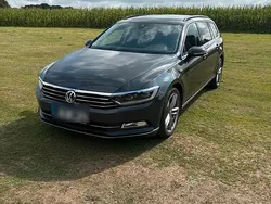 Grau Gebraucht 2019 VW Passat Limousine | 16.800 € (Guter Preis)