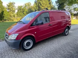 Rot Gebraucht 2014 Mercedes Vito Van / Kleinbus | 5.999 € (Teuer)