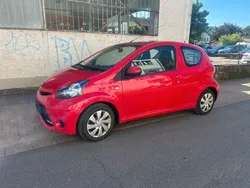 Rot Gebraucht 2013 Toyota Aygo Cool Kleinwagen | 1.700 € (Fairer Preis)