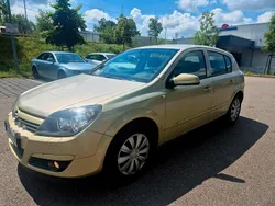 Gold Gebraucht 2004 Opel Astra Kleinwagen | 2.290 € (Fairer Preis)
