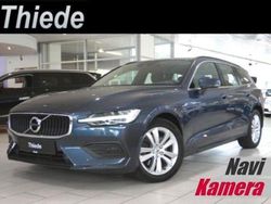 Denim blue metallic Gebraucht 2022 Volvo V60 Momentum Kombi | 24.750 € (Guter Preis)