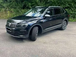 Schwarz Gebraucht 2019 VW Tiguan Allspace Comfortline SUV | 23.500 € (Fairer Preis)