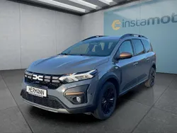 Grau Gebraucht 2025 Dacia Jogger Van / Kleinbus | 24.199 € (Fairer Preis)