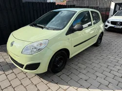 Grün Gebraucht 2008 Renault Twingo Kleinwagen | 1.999 €