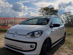 Weiß Gebraucht 2014 VW up! Groove Kleinwagen | 6.500 € (Fairer Preis)