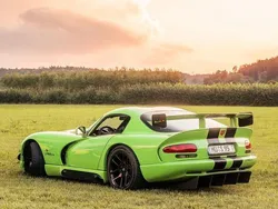 Grün Gebraucht 1999 Chrysler Viper Coupé | 100.000 €