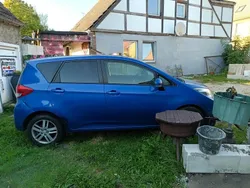 Blau Gebraucht 2011 Subaru Trezia Kleinwagen | 2.000 €