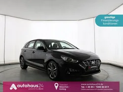Schwarz Gebraucht 2022 Hyundai i30 Trend Limousine | 20.440 €