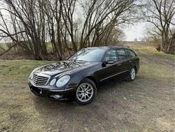 Schwarz Gebraucht 2007 Mercedes E280 Avantgarde Kombi | 8.200 € (Teuer)