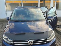 Blau Gebraucht 2016 VW Touran Van / Kleinbus | 12.000 € (Teuer)