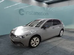 Grau Gebraucht 2024 VW Golf VIII Move Limousine | 29.800 € (Fairer Preis)