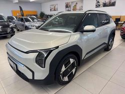 Ivory silber Neu 2025 Kia EV3 SUV | 39.850 € (Fairer Preis)