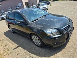 Night time black Gebraucht 2009 Toyota Avensis Team Kombi | 5.600 € (Fairer Preis)
