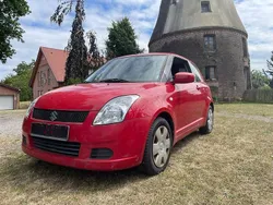 Rot Gebraucht 2005 Suzuki Swift Limousine | 3.000 € (Etwas zu teuer)