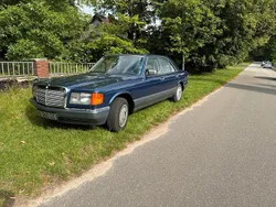 Blau Gebraucht 1986 Mercedes 260 Limousine | 10.800 €