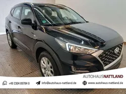 Phantom black / mic Gebraucht 2020 Hyundai Tucson Select SUV | 16.750 € (Guter Preis)