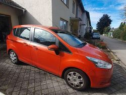 Rot Gebraucht 2013 Ford B-MAX Titanium Van / Kleinbus | 4.450 € (Fairer Preis)