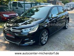 Schwarz Gebraucht 2015 Citroën C4 SELECTION Limousine | 8.999 € (Etwas zu teuer)