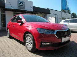 Rot Gebraucht 2024 Skoda Fabia Limousine | 23.800 € (Etwas zu teuer)